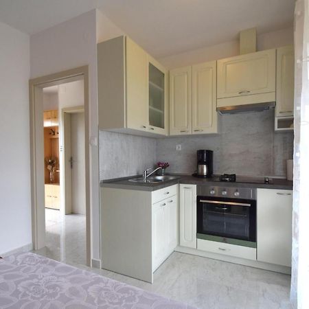 Apartment Biserka Malinska Luaran gambar