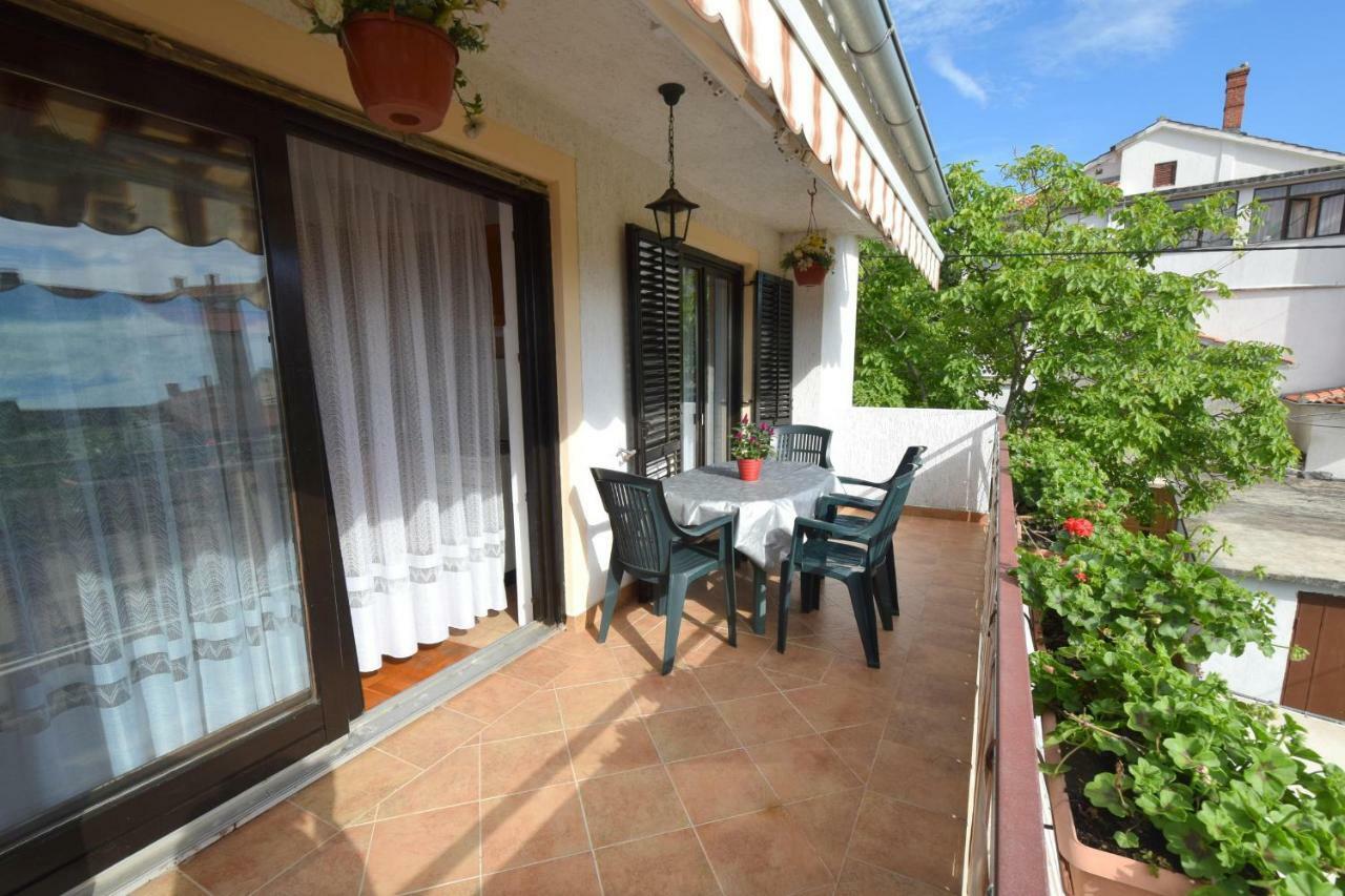 Apartment Biserka Malinska Luaran gambar