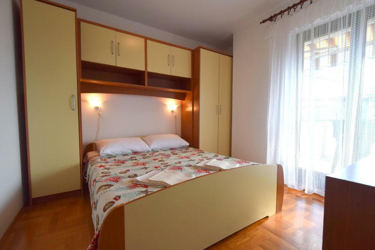 Apartment Biserka Malinska Luaran gambar
